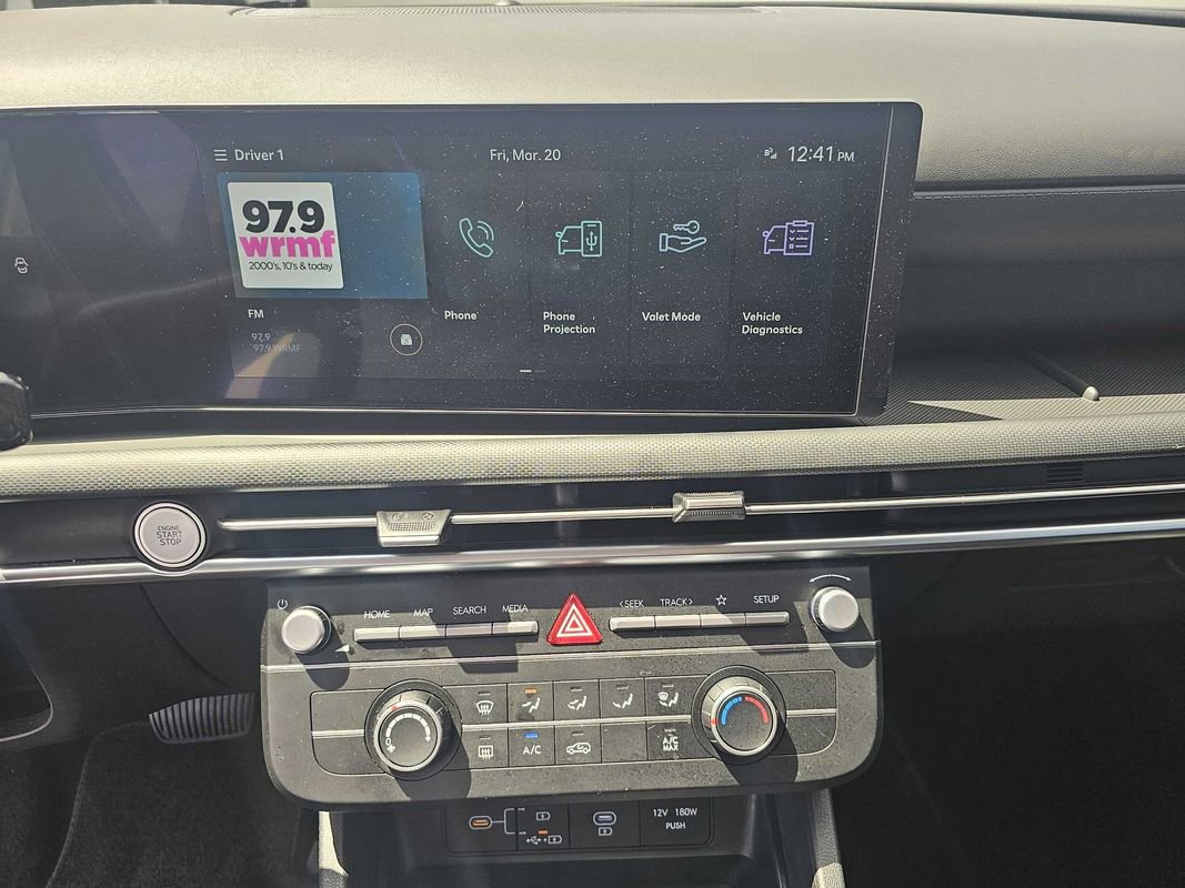 Used 2025 Hyundai Tucson SE image 11