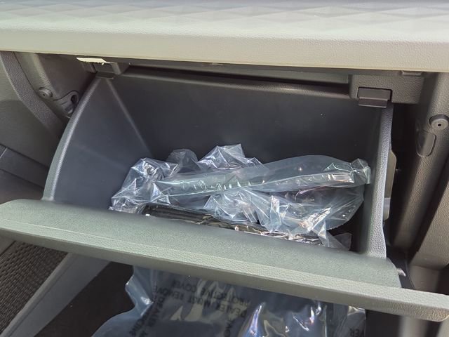 Used 2024 Volkswagen Taos S image 18