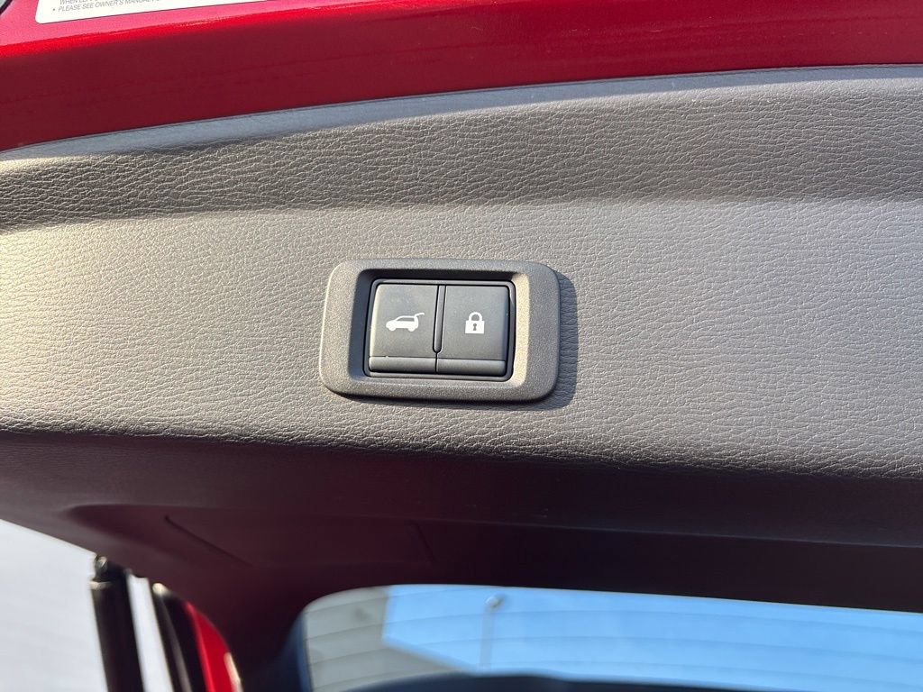 Used 2025 Mitsubishi Outlander SEL AWD/4WD image 15