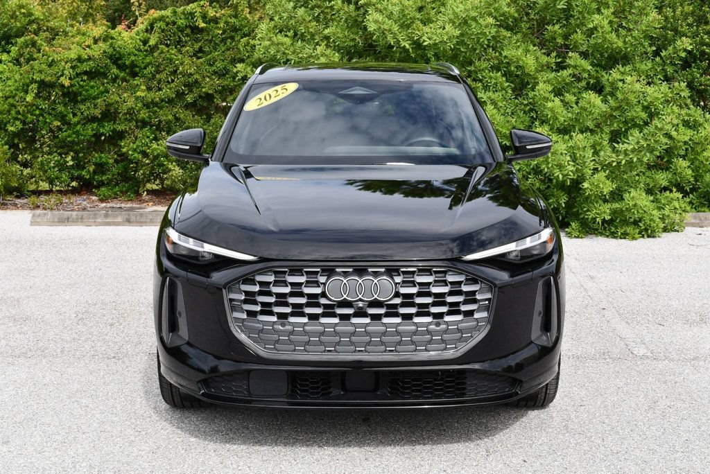 Used 2025 Audi Q5 Prestige AWD/4WD image 39