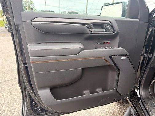 New 2026 GMC Sierra 1500 AT4 w/ AT4 Premium Package AWD/4WD image 17