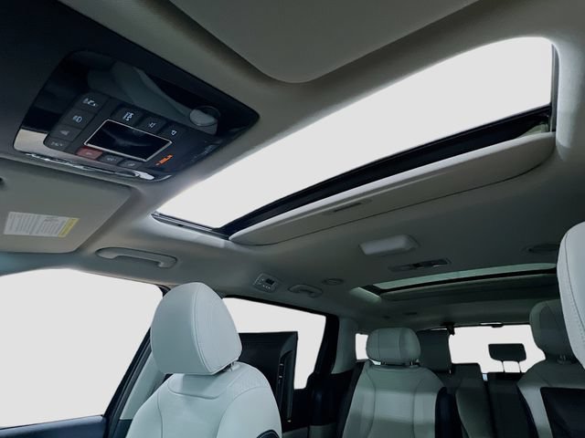 New 2026 Kia Carnival SX Prestige FWD image 23