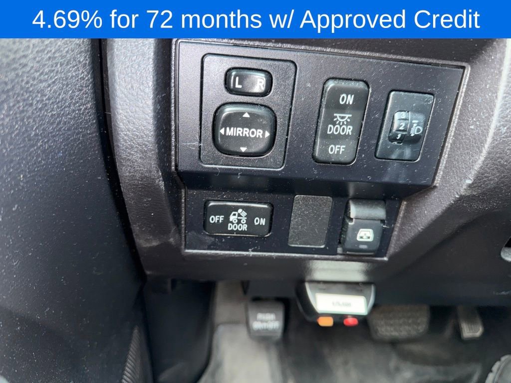 Used 2016 Toyota Tundra SR5 image 12