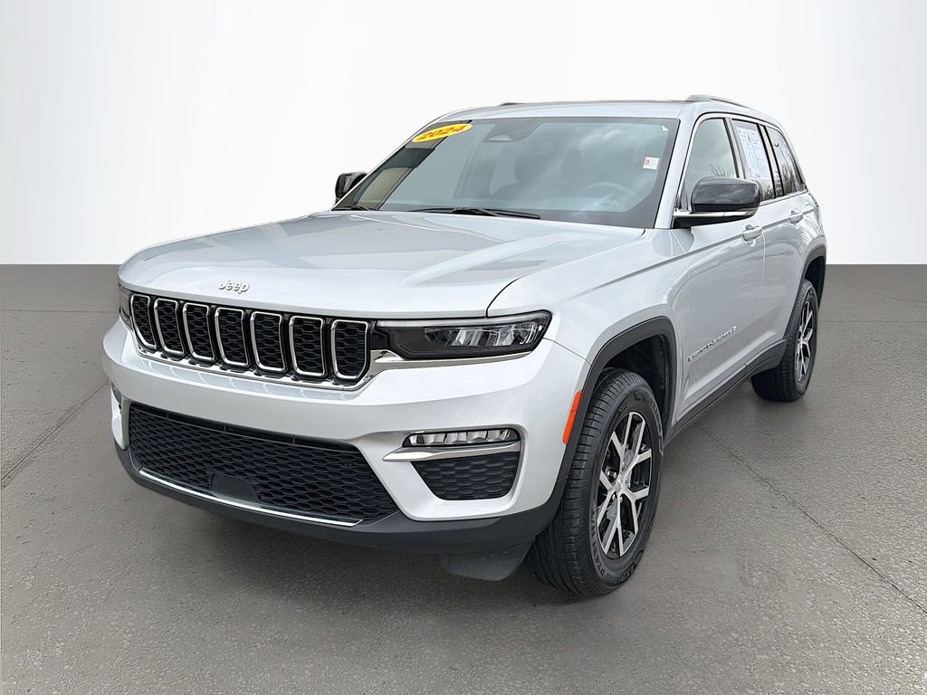 Used 2024 Jeep Grand Cherokee Limited image 9