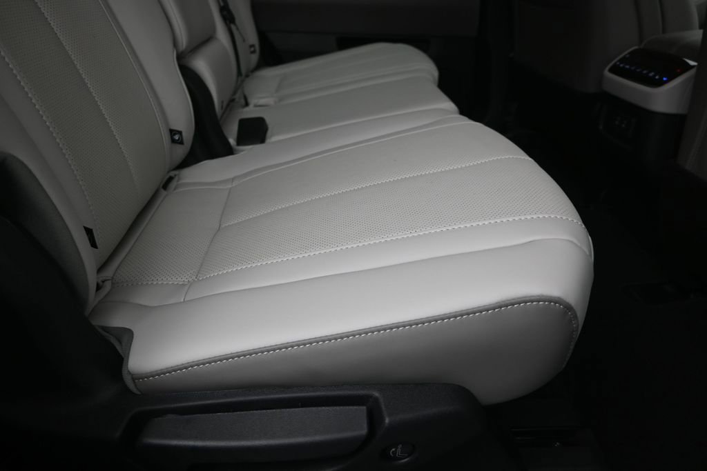 New 2027 INFINITI QX60 Luxe w/ Cargo Package FWD image 23