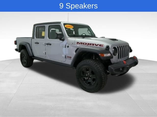 Used 2023 Jeep Gladiator Mojave w/ Cold Weather Group image 10