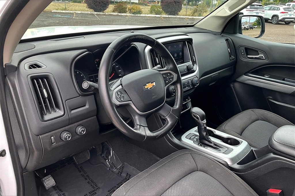 Used 2022 Chevrolet Colorado LT w/ LT Convenience Package image 17