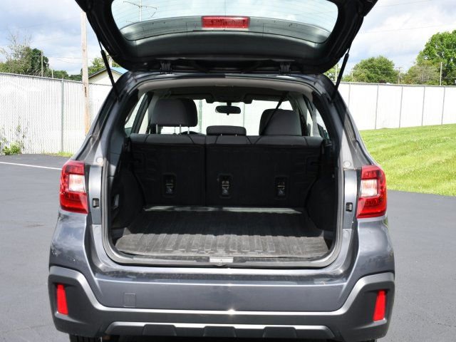 Used 2019 Subaru Outback 2.5i AWD/4WD image 28