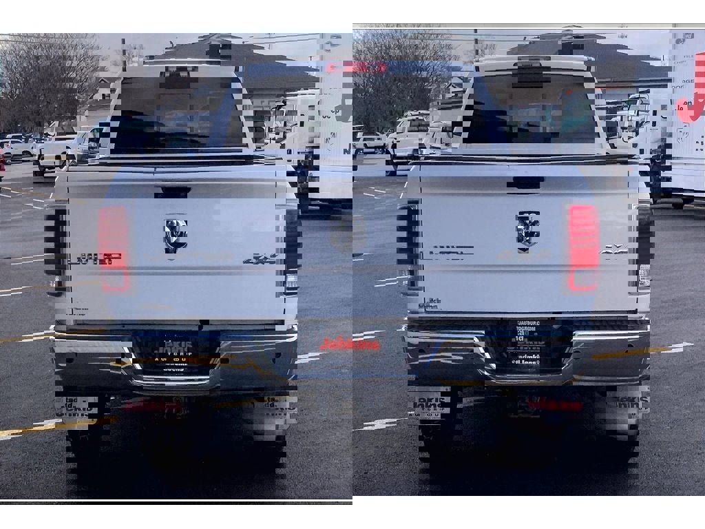 Used 2015 RAM 2500 Limited image 4