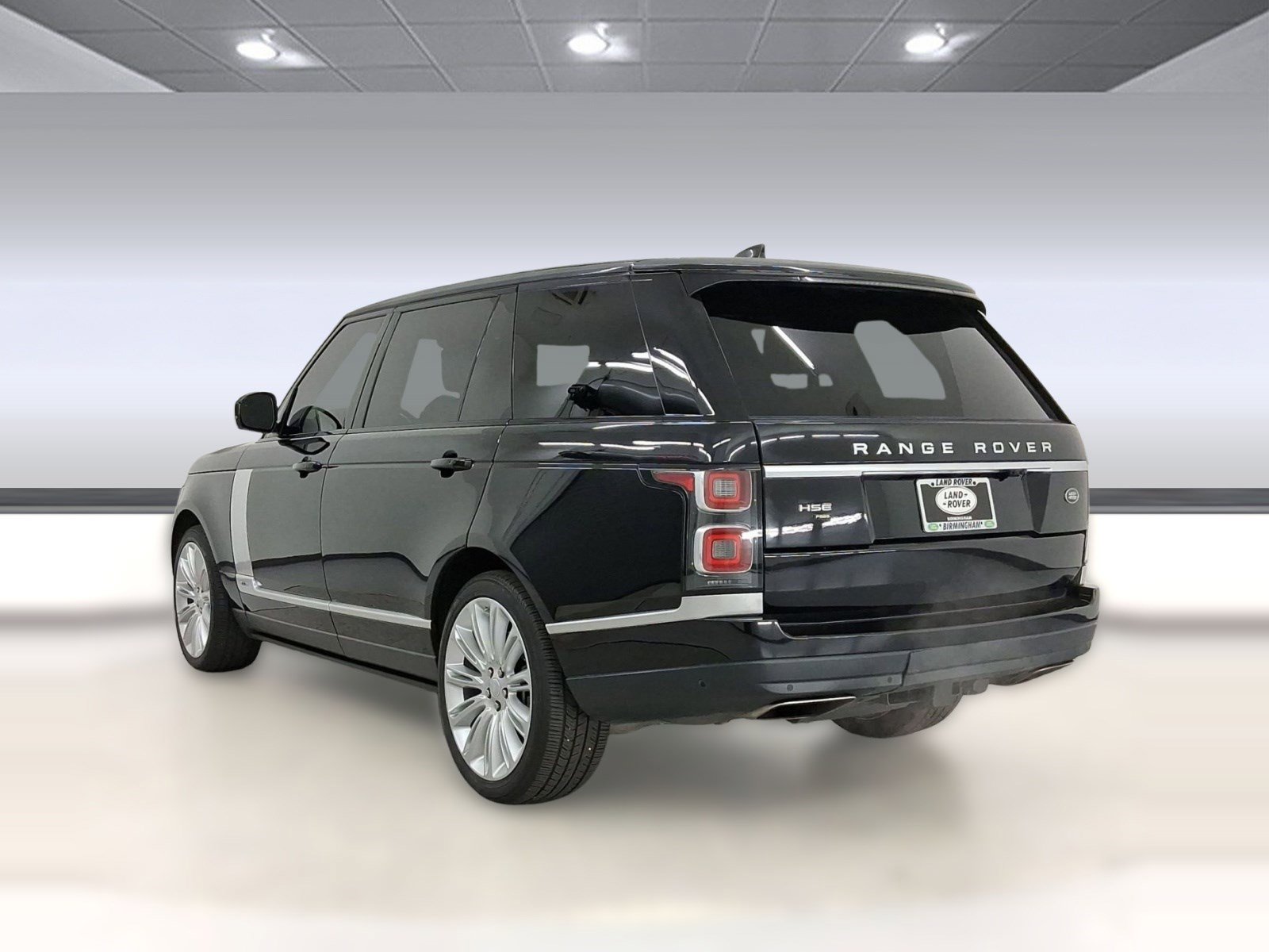 Used 2020 Land Rover Range Rover Long Wheelbase HSE image 3