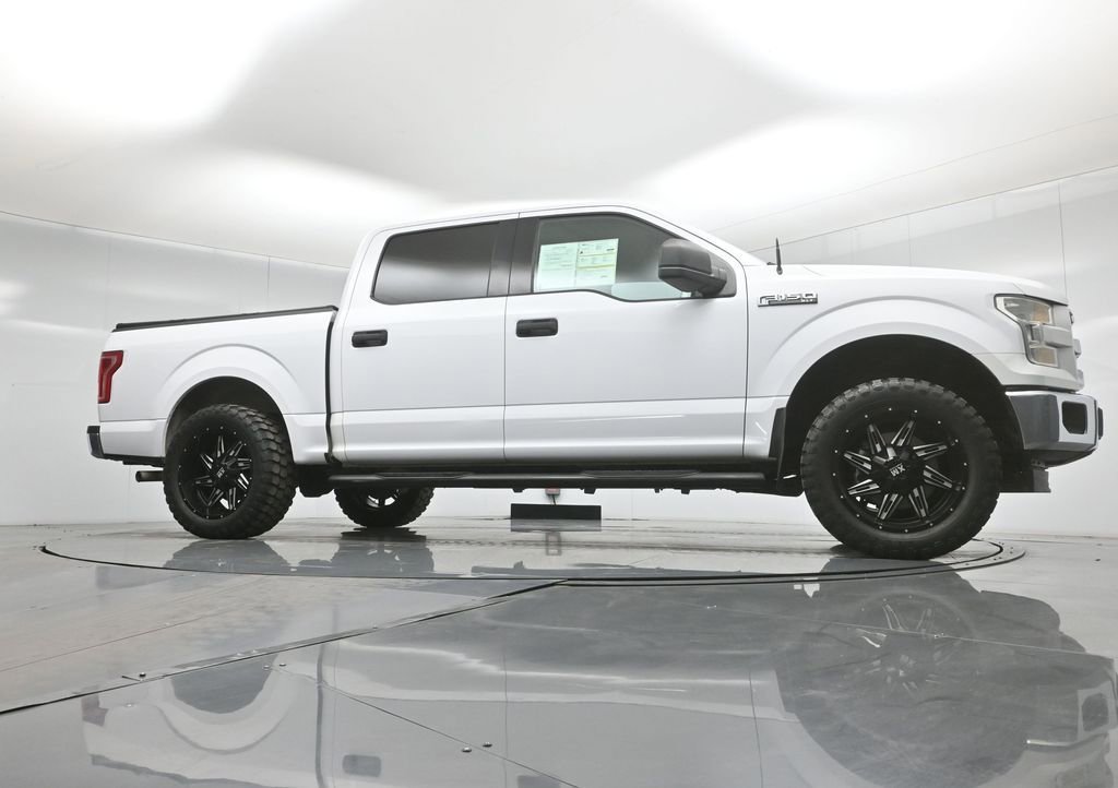 Used 2017 Ford F150 XLT image 3