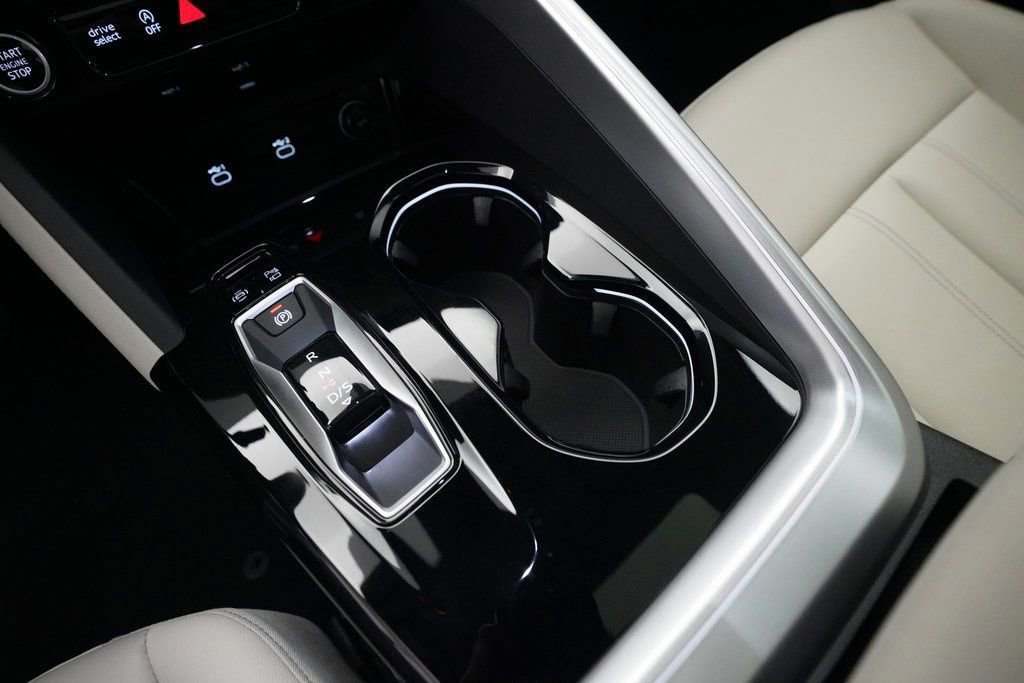 Certified 2025 Audi Q5 Premium Plus w/ Premium Plus image 29