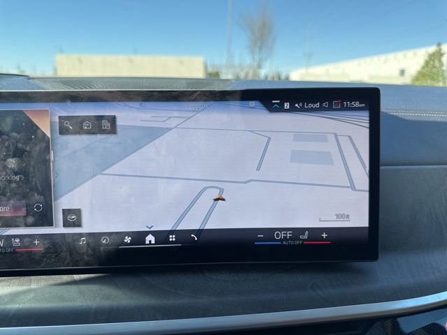 Used 2024 BMW X7 xDrive40i image 14