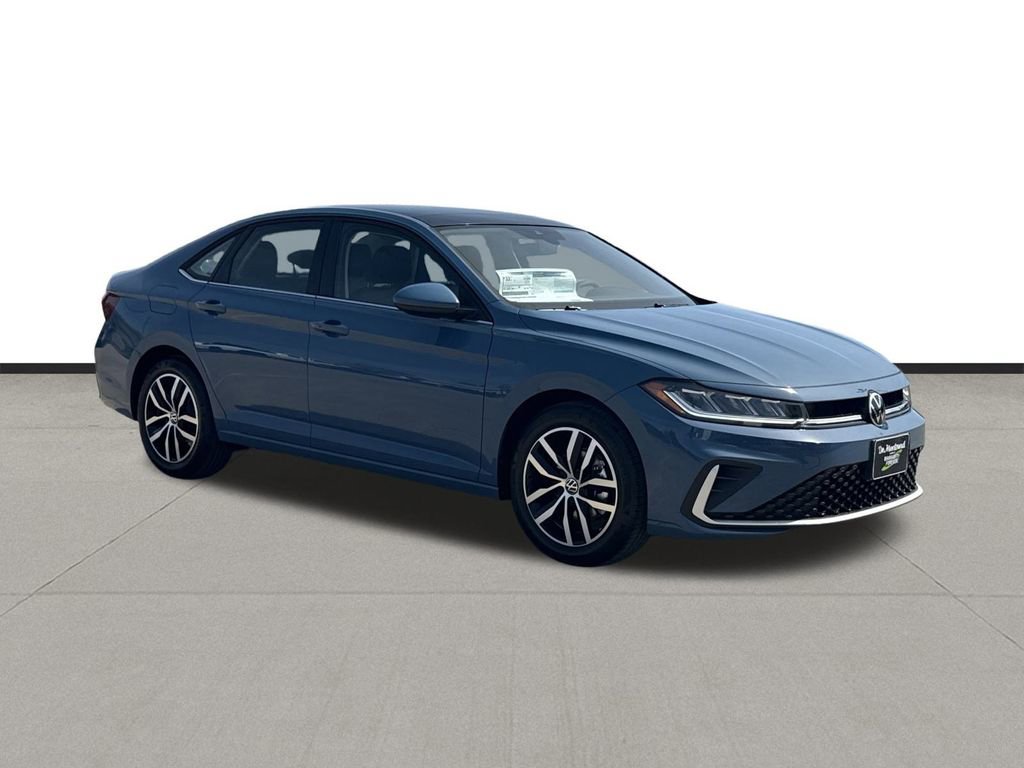New 2026 Volkswagen Jetta SE image 3