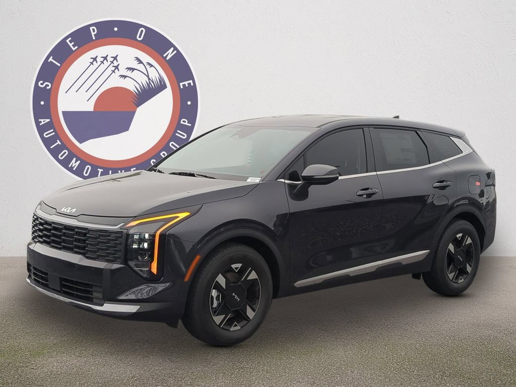 New 2026 Kia Sportage LX w/ LX Convenience Package FWD image 2