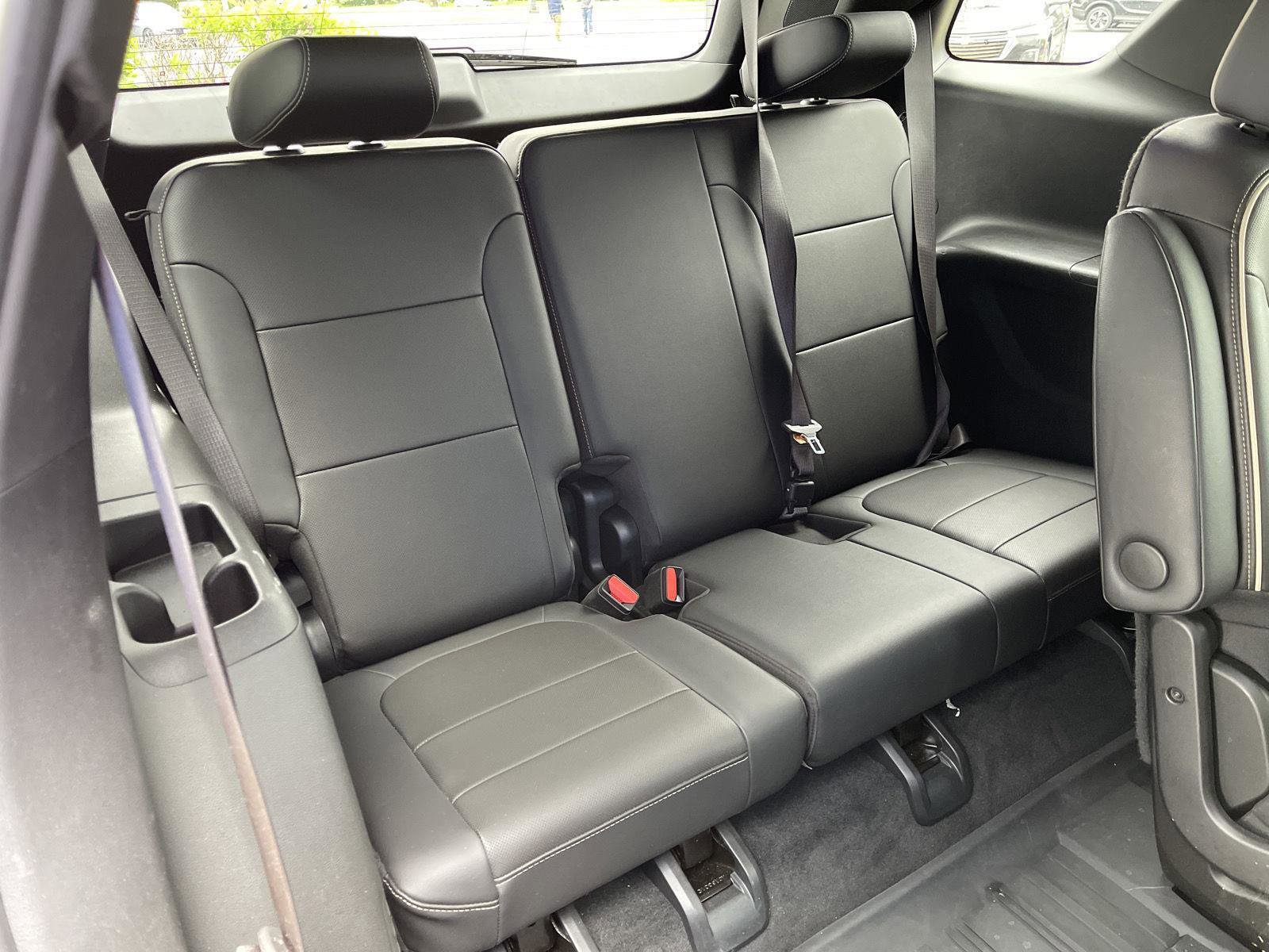 Used 2023 Chevrolet Traverse Premier w/ LPO, Floor Liner Package AWD/4WD image 46