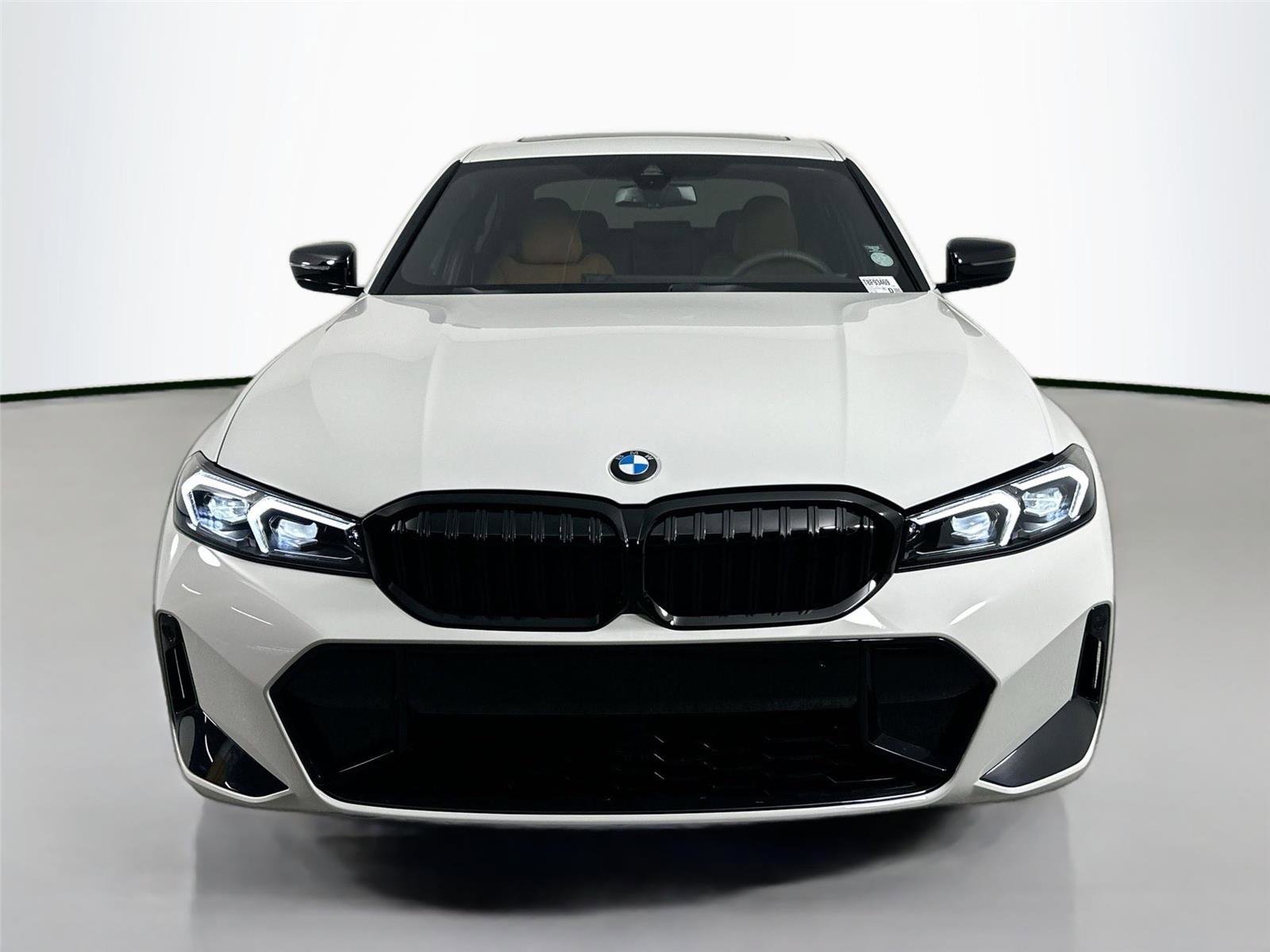 Used 2026 BMW 330i Sedan w/ M Sport Package RWD image 2