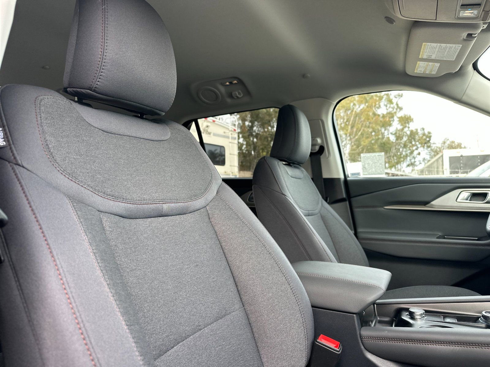 New 2026 Ford Explorer Active image 17