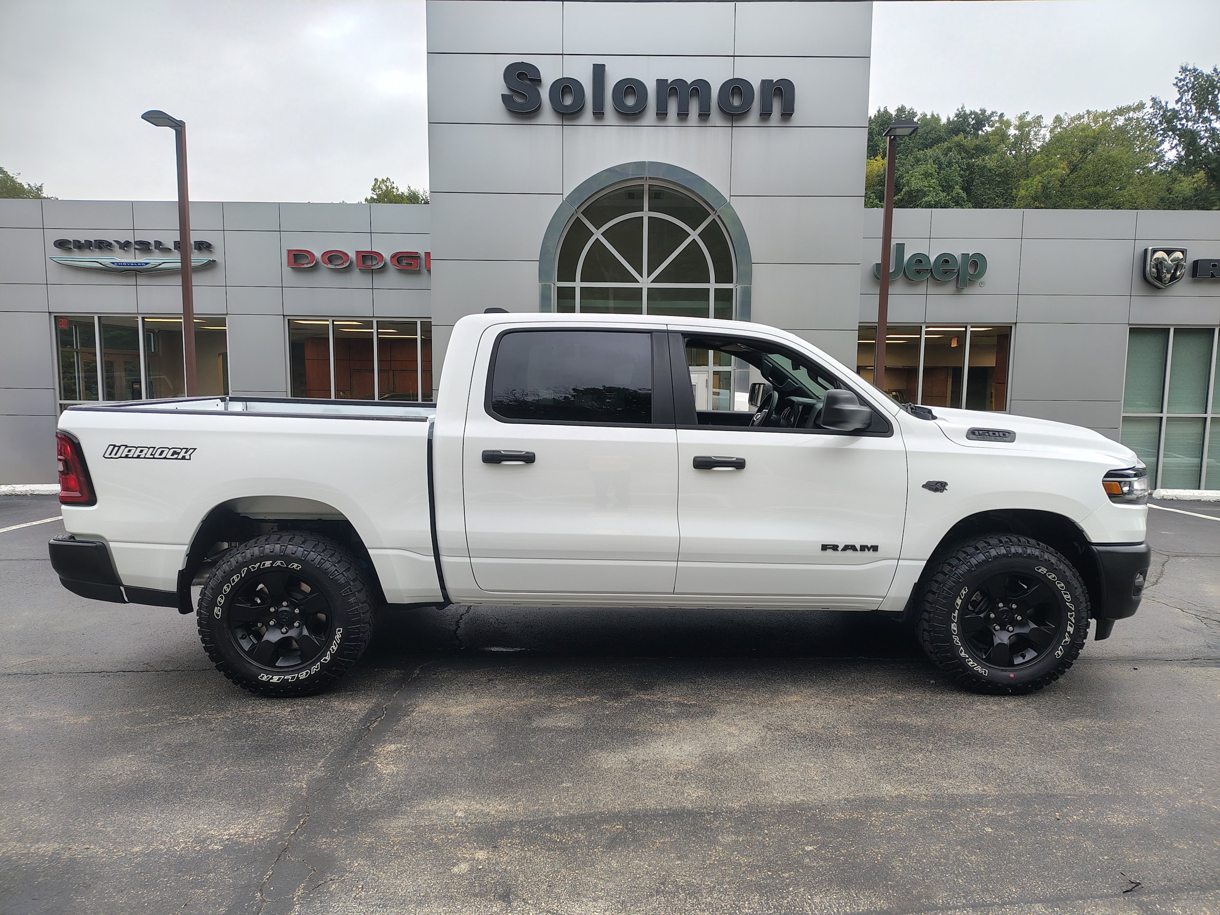 New 2027 RAM 1500 Warlock AWD/4WD image 1