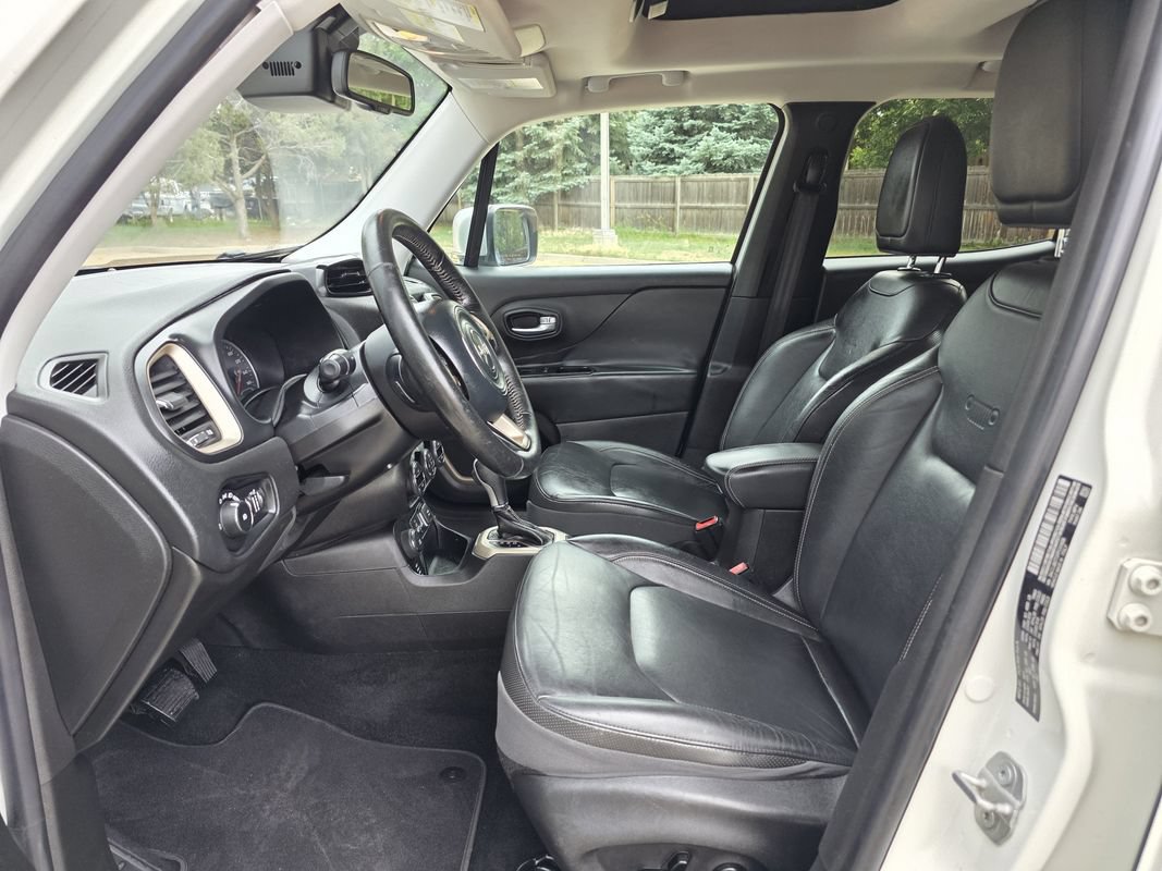 Used 2015 Jeep Renegade Limited AWD/4WD image 17
