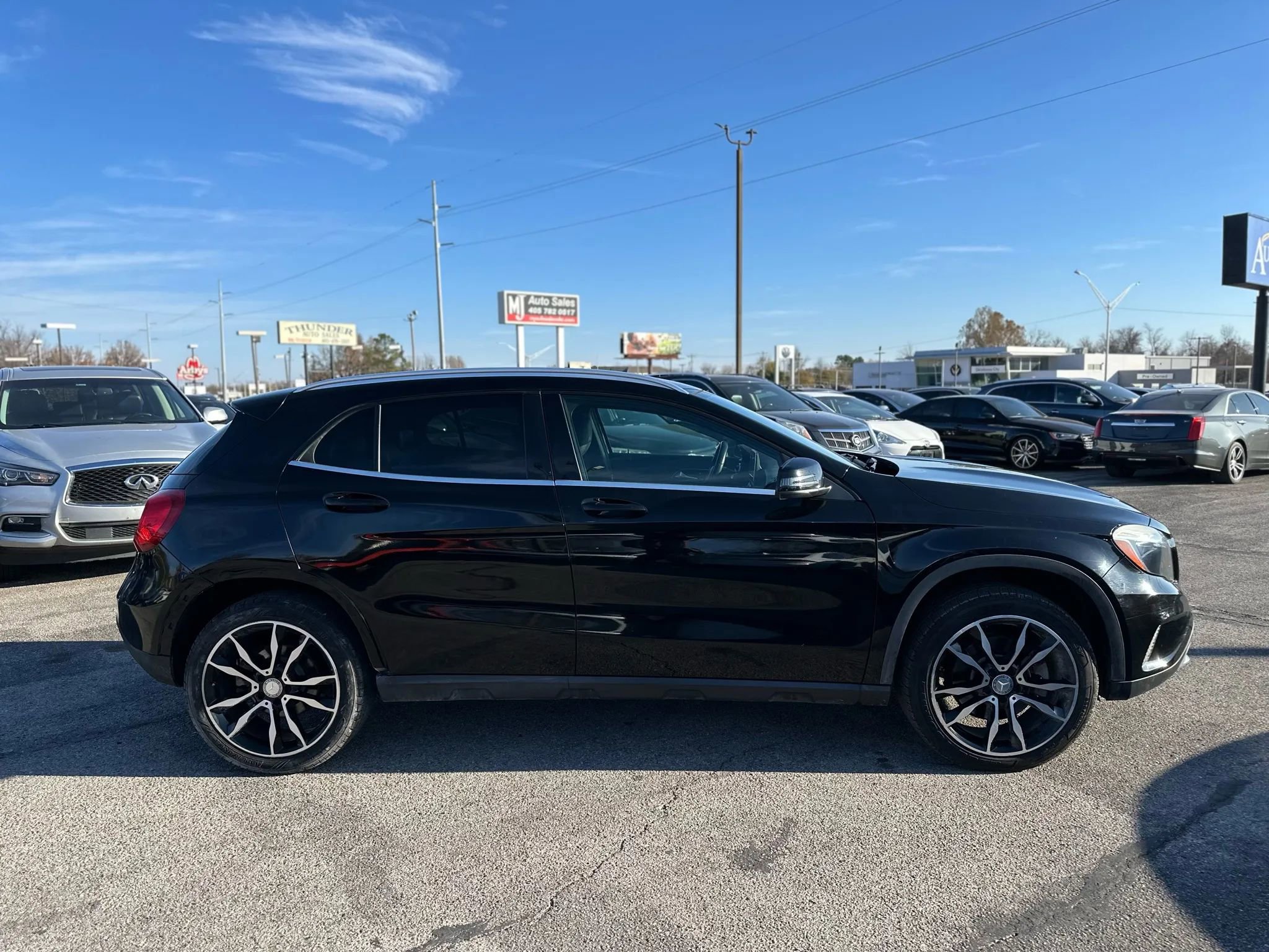 Used 2016 Mercedes-Benz GLA 250 4MATIC image 5