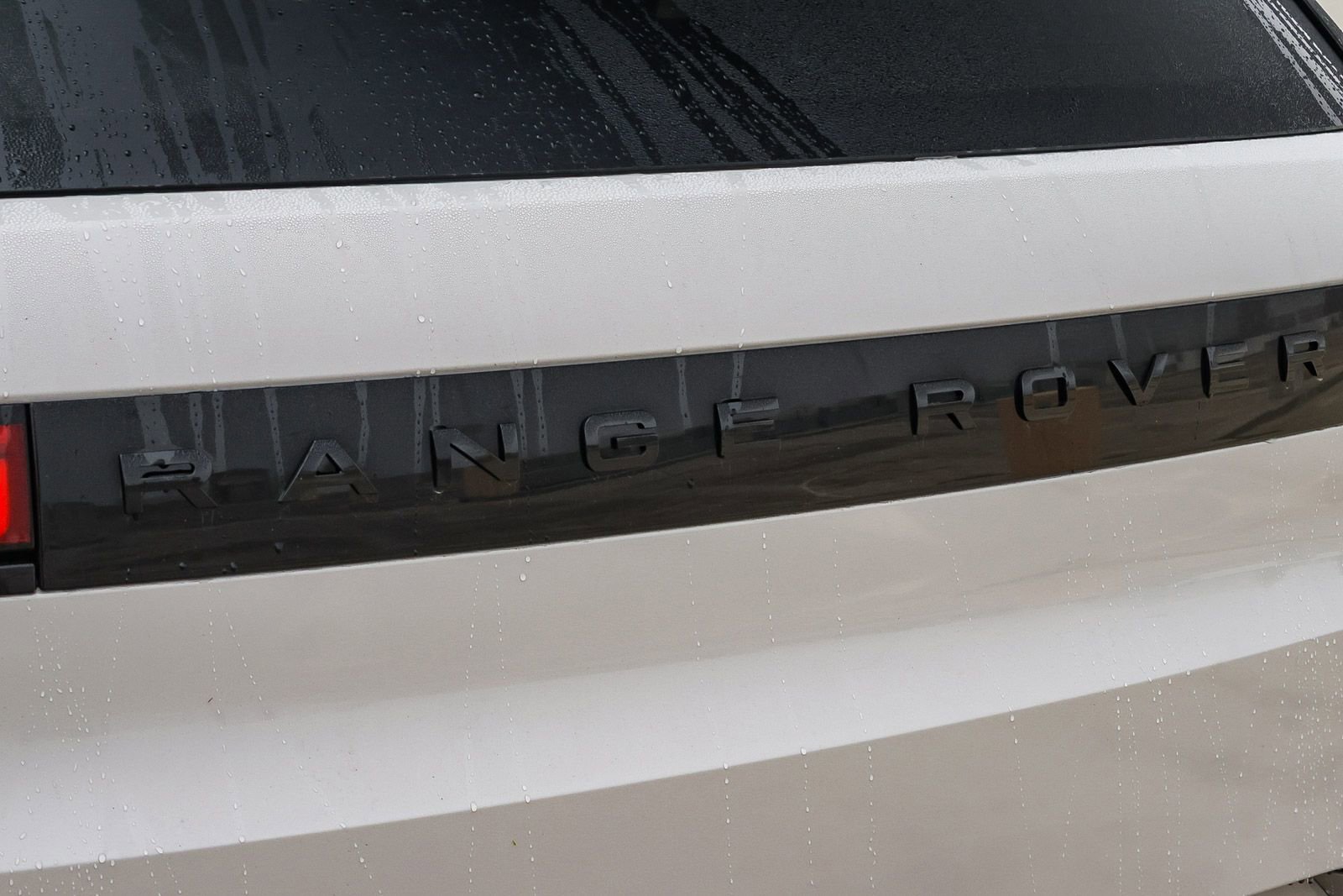 New 2025 Land Rover Range Rover Sport Dynamic SE image 12