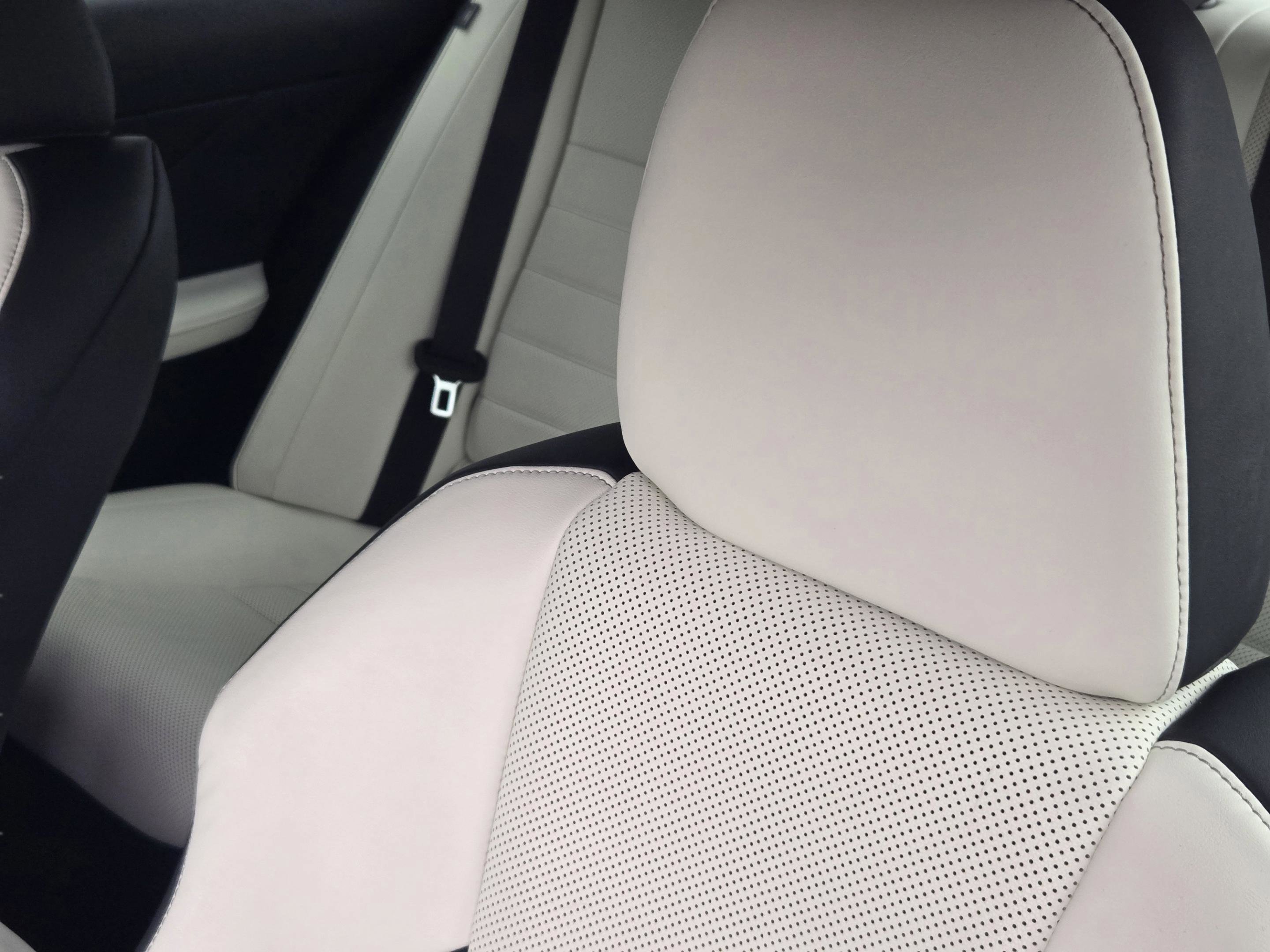 Used 2021 Lexus IS 350 F Sport w/ Navigation Package image 35