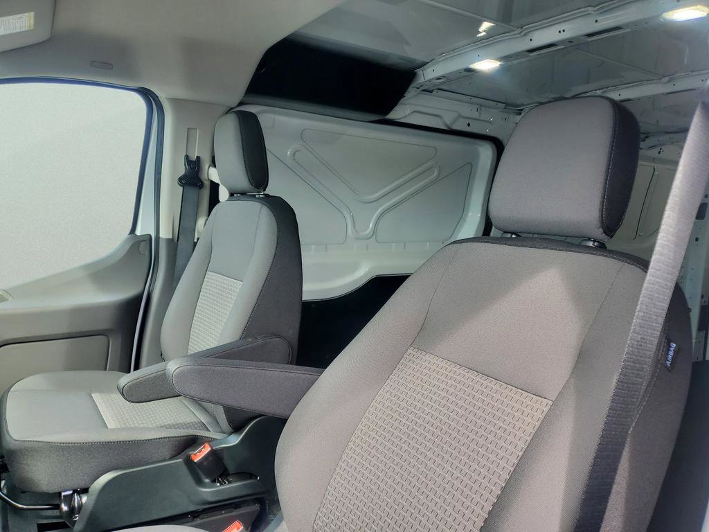 New 2025 Ford Transit 250 Low Roof RWD image 20