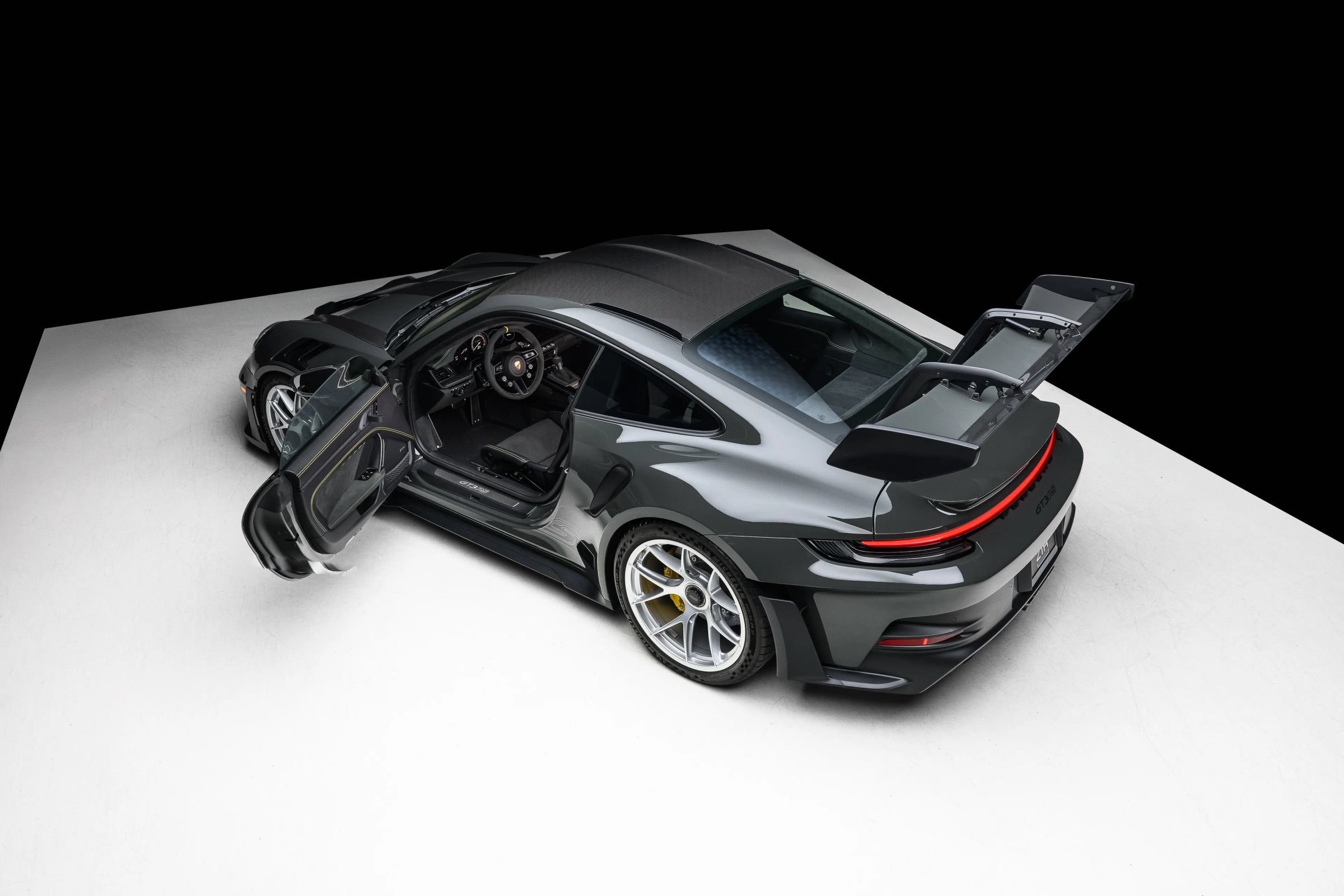 Used 2024 Porsche 911 GT3 RS RWD image 24