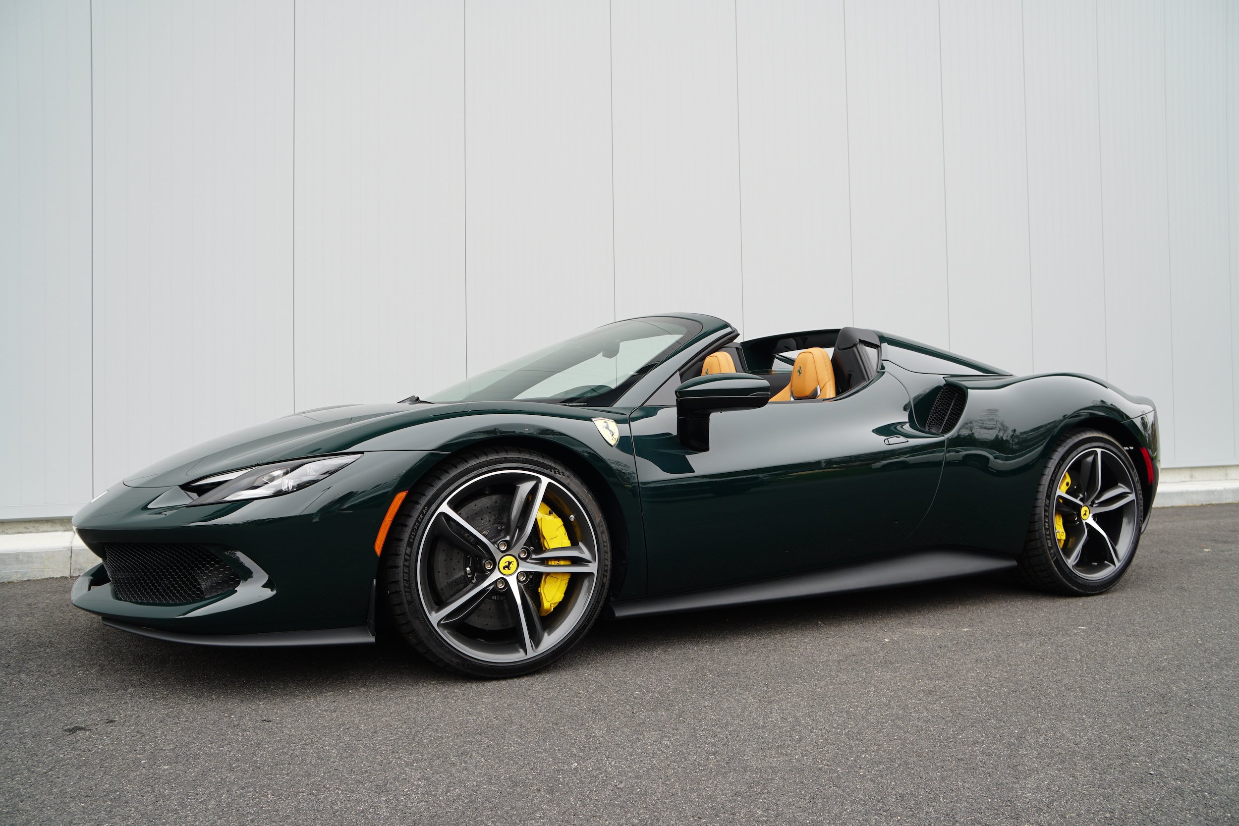 Used 2025 Ferrari 296 GTS RWD video 2