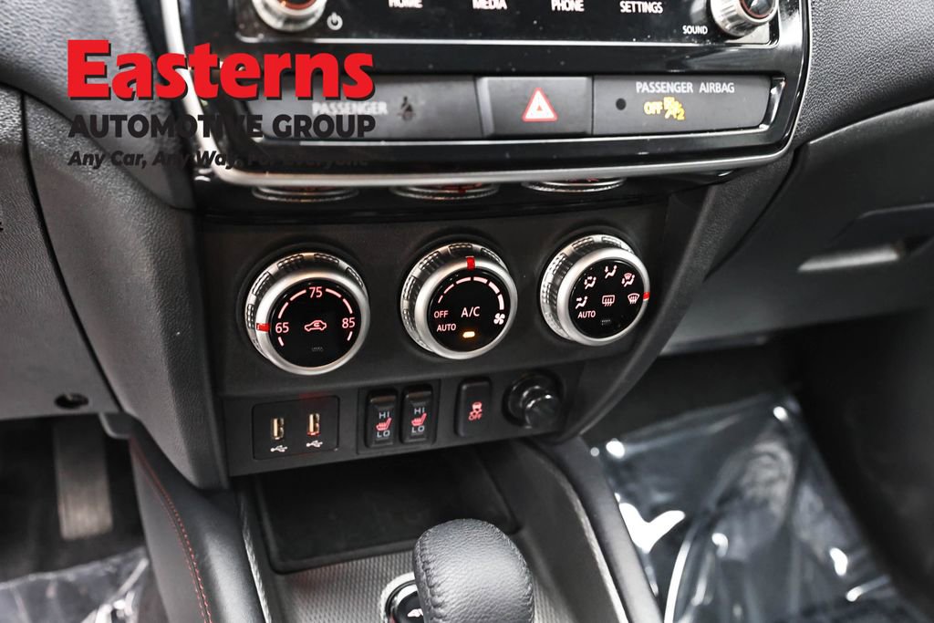 Used 2025 Mitsubishi Outlander Sport AWD image 18