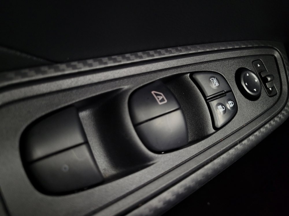 Used 2025 Nissan Versa S w/ Trunk Package FWD image 27