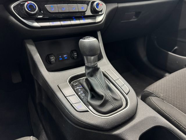 Used 2018 Hyundai Elantra GT image 26