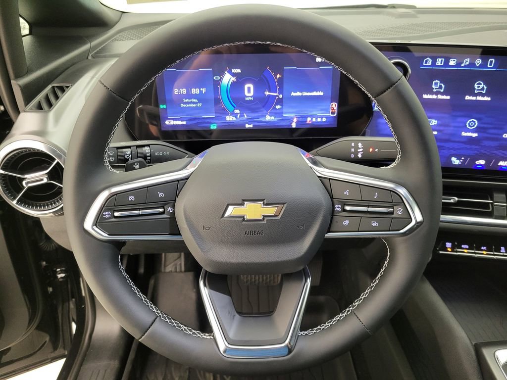 New 2026 Chevrolet Equinox EV LT image 3