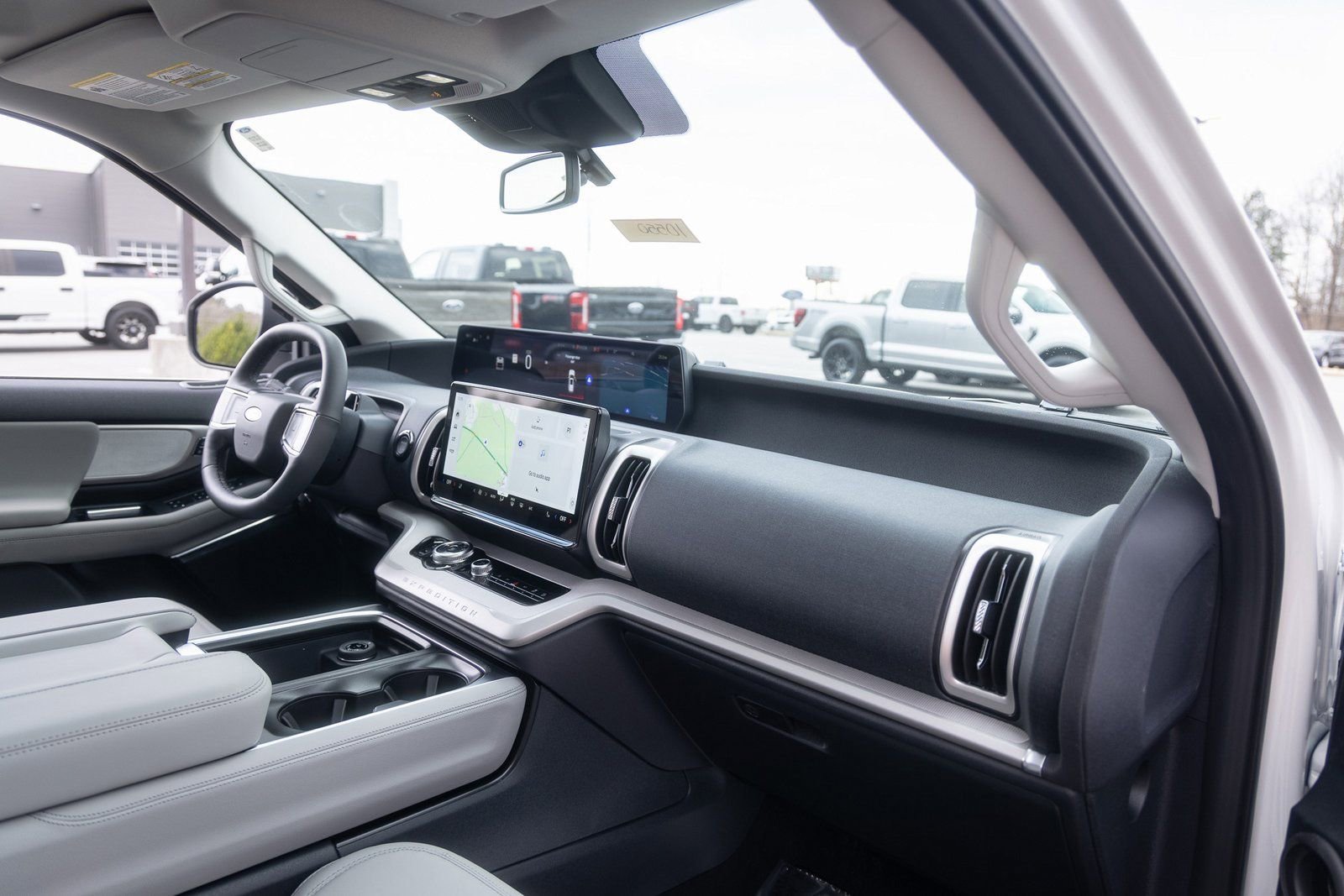 New 2026 Ford Expedition Active AWD/4WD image 23