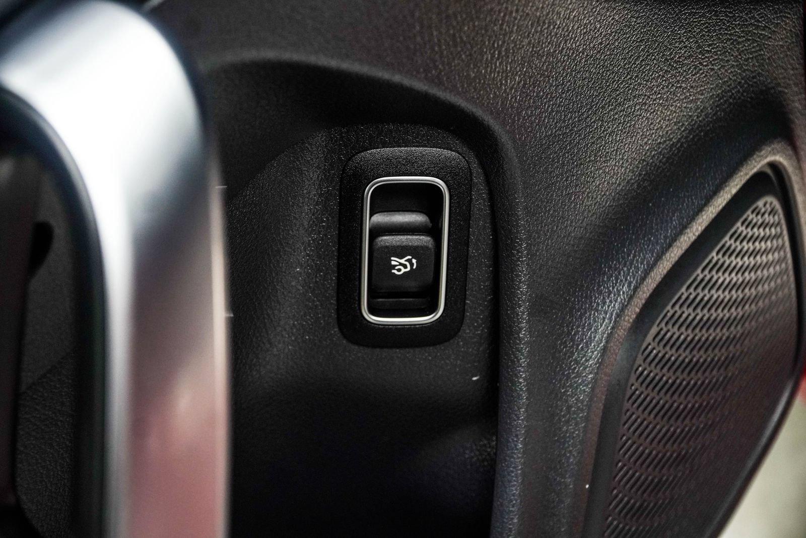Used 2025 Mercedes-Benz CLA 250 image 37