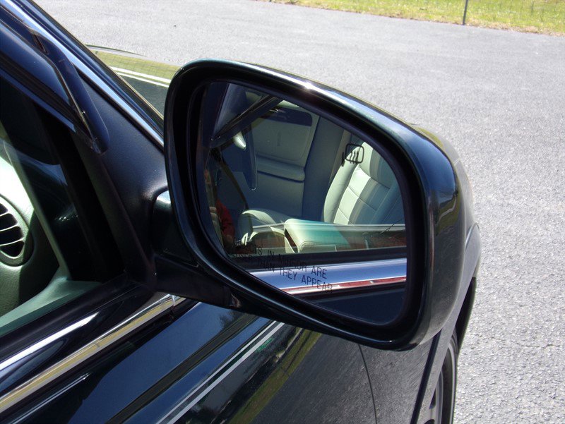 Used 2002 Lincoln Town Car Signature RWD image 15