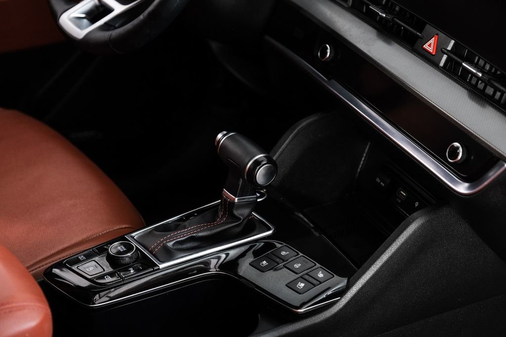 Used 2024 Kia Sportage SX image 22