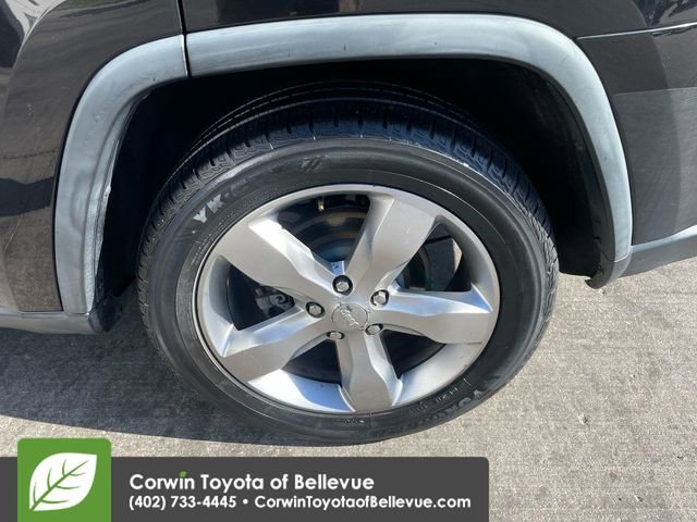 Used 2011 Jeep Grand Cherokee Overland image 25