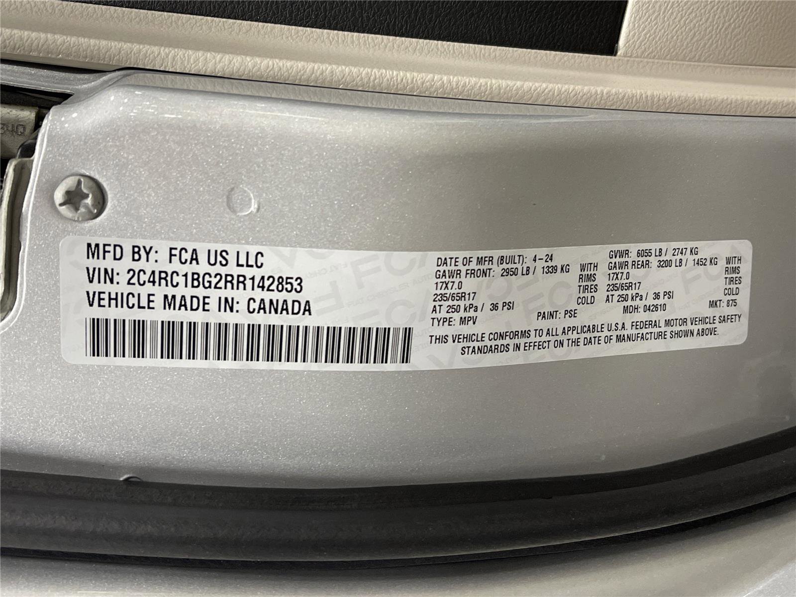 Used 2024 Chrysler Pacifica Touring-L image 25