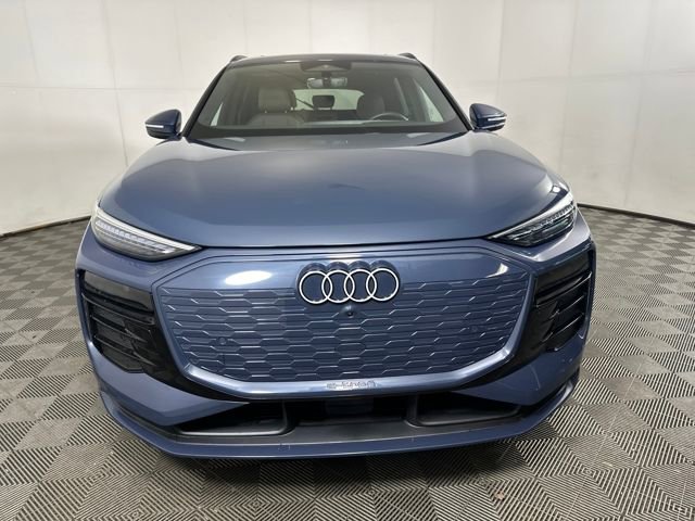 Used 2025 Audi Q6 e-tron Premium Plus w/ Premium Plus image 8