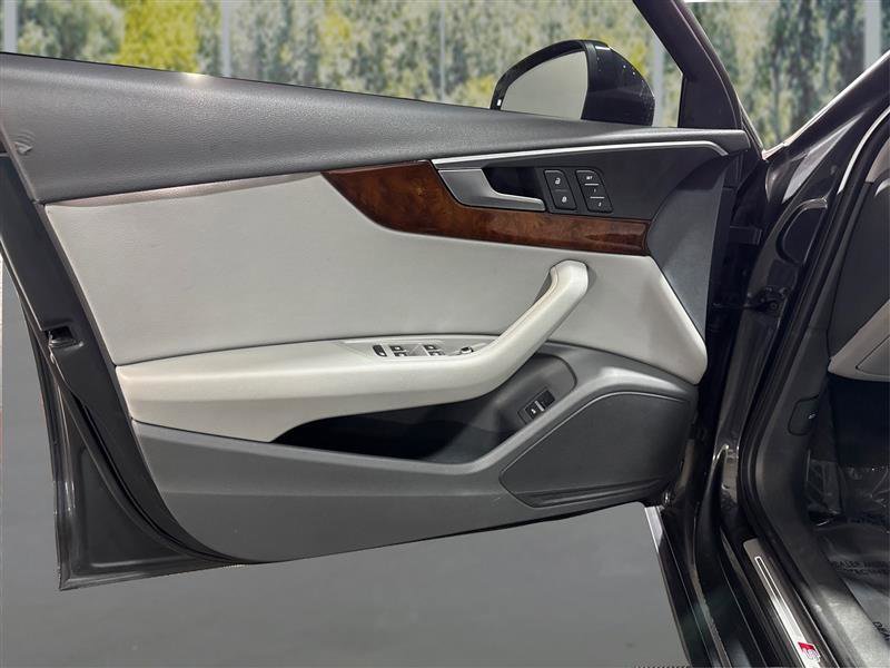 Used 2019 Audi A4 2.0T Premium w/ Convenience Package image 18