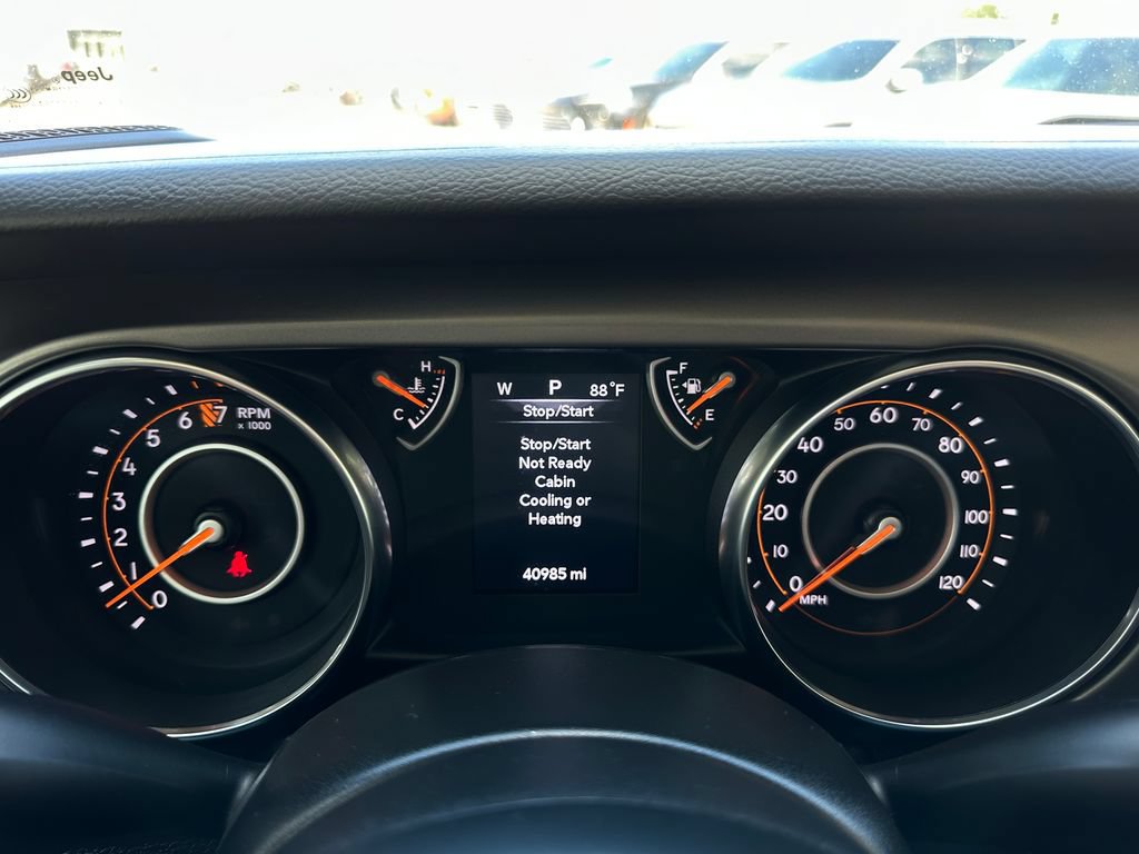 Used 2022 Jeep Gladiator Sport AWD/4WD image 17