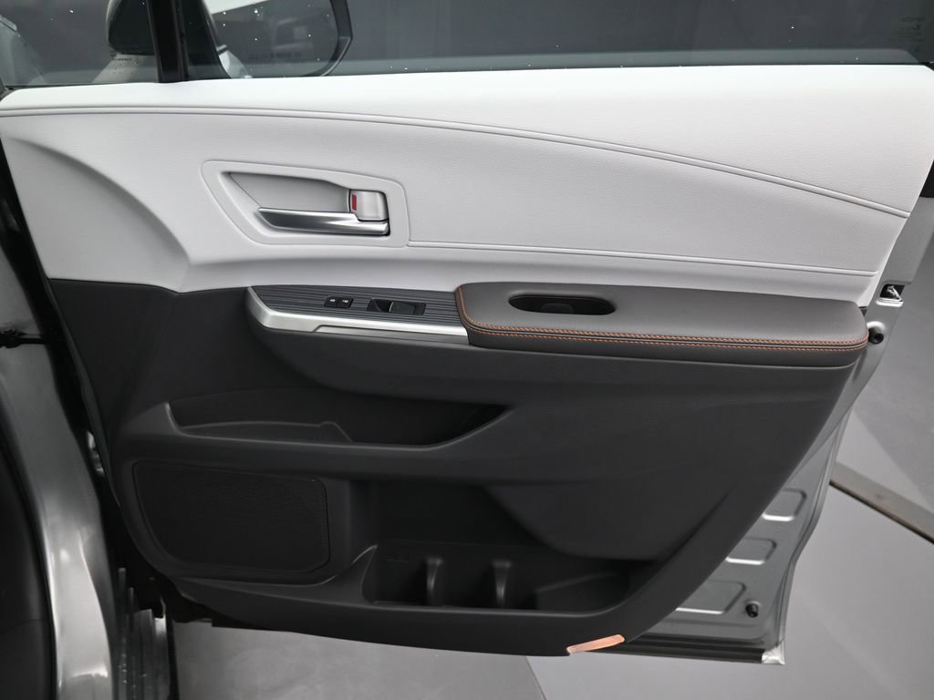 Certified 2024 Toyota Sienna XSE w/ XSE Plus Package image 39