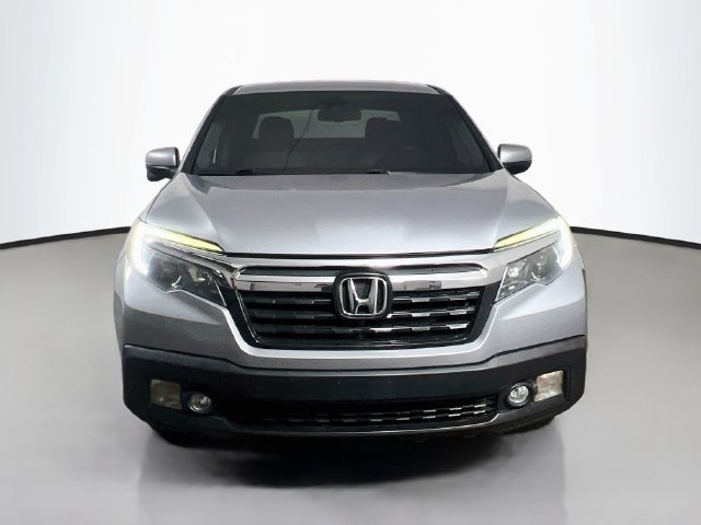 Used 2017 Honda Ridgeline RTL-T image 2