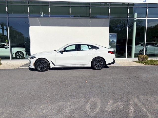 Used 2025 BMW i4 xDrive40i w/ Premium Package image 2