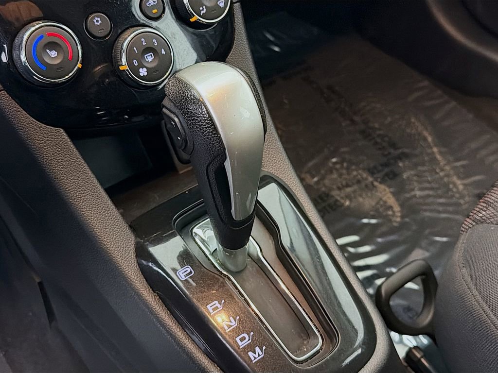 Used 2020 Chevrolet Sonic LT w/ Convenience Package image 19