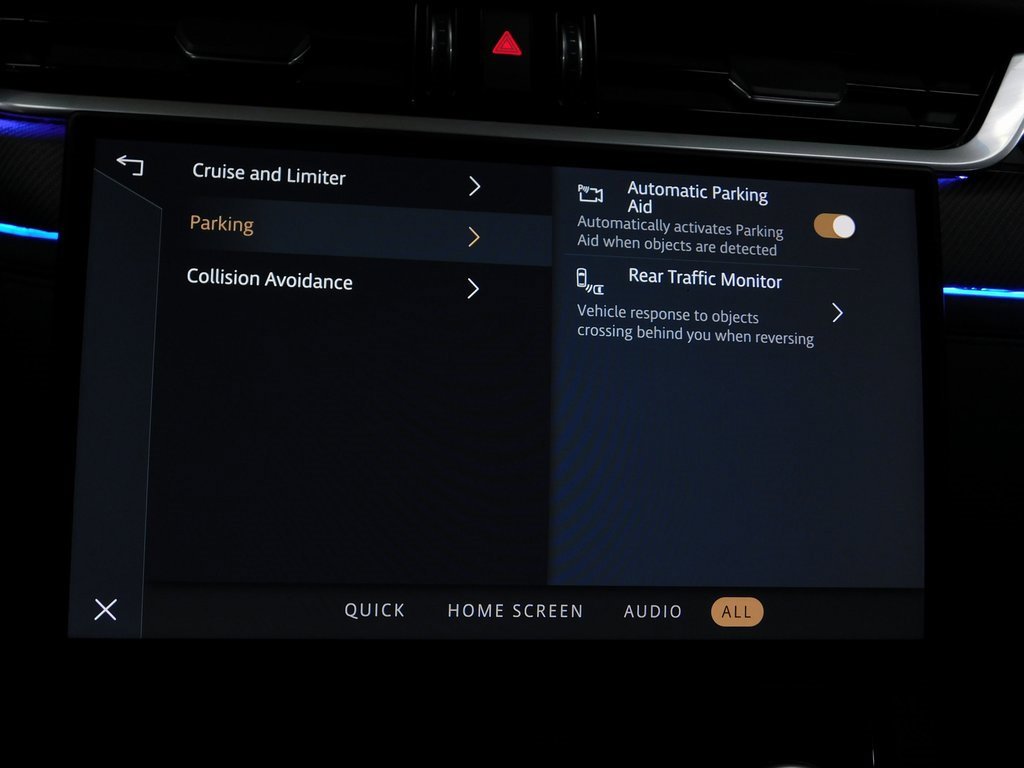 Used 2024 Jaguar F-PACE SVR image 71