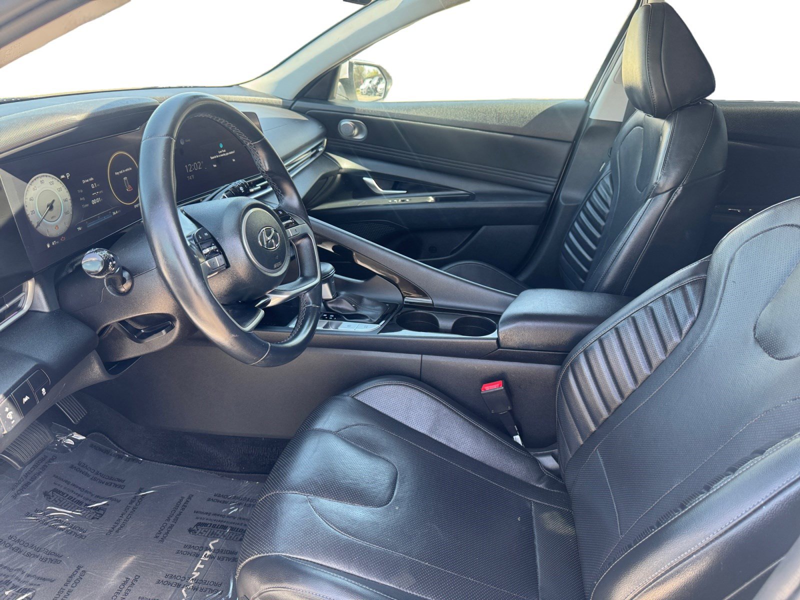 Used 2021 Hyundai Elantra Limited w/ Cargo Package image 9