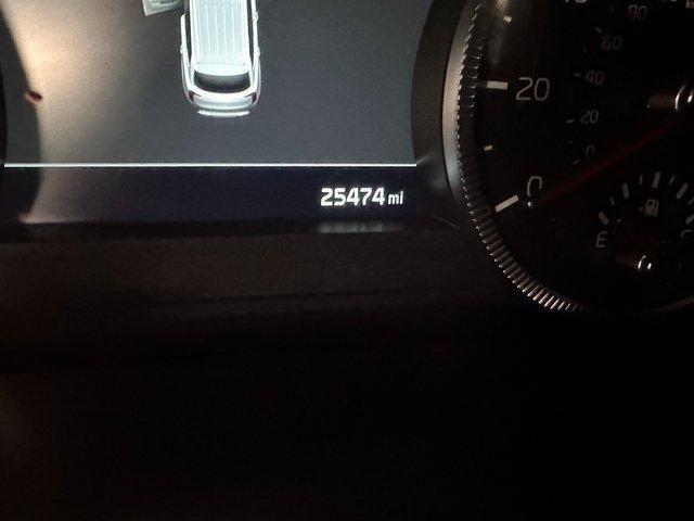 Used 2022 Kia Telluride SX image 3